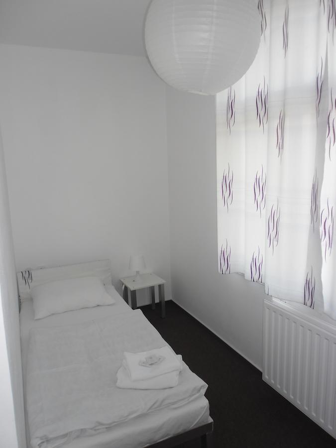 Bike-Hotel Medenec Nove Mesto pod Smrkem Quarto foto